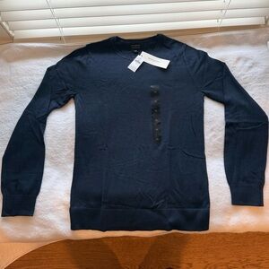 Banana Republic Women's Forever Sweater - Size XS, Navy - New with Tags